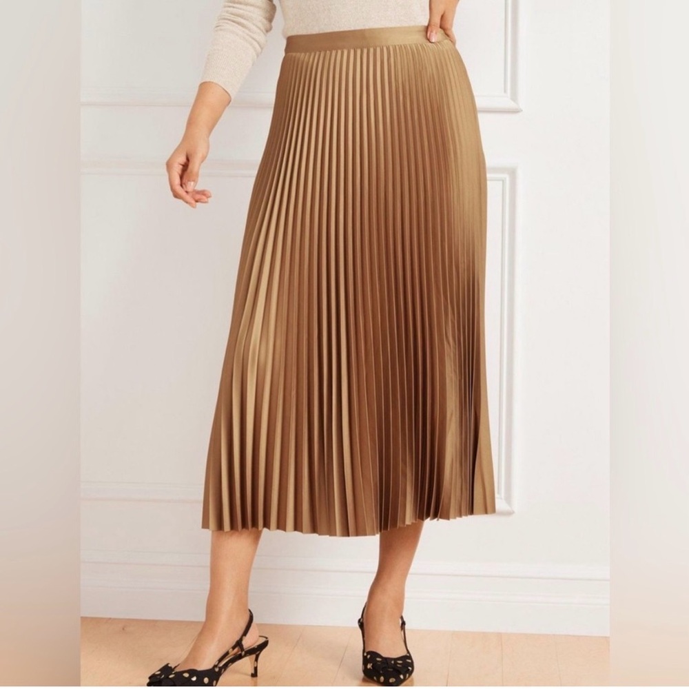 J Crew Camel Pleated Accordion Pull On Midi Skirt Classic